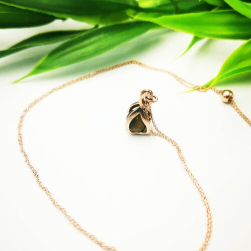 eye of the tiger power leaves neckless