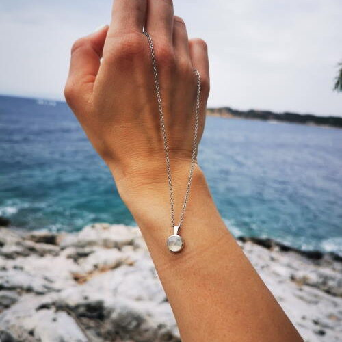 pure beauty collection moon stone neckless